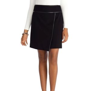 WHITE HOUSE BLACK MARKET SKIRT WITH LEATHER TRIM SIZE 4